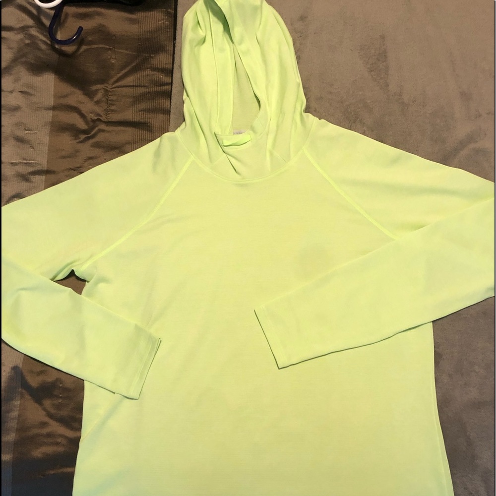 Under Armour Hoodie